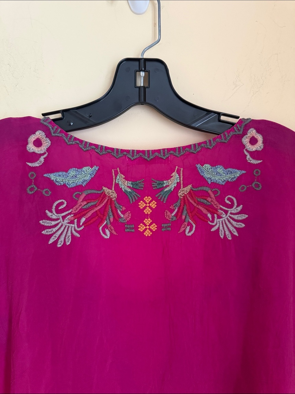 Johnny Was Gia Fuchsia Embroidered Floral 3/4 Sleeve Blouse Size XL - Picture 7 of 12